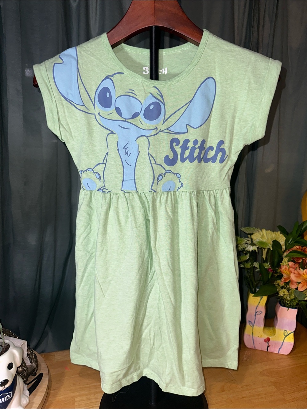Disney Light Green Stitch Short Sleeve Dress M(7/8) B212